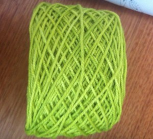 Sullivan's brand white mercerised cotton dyed in 1/4 cup yellow and 1/2 tsp black.